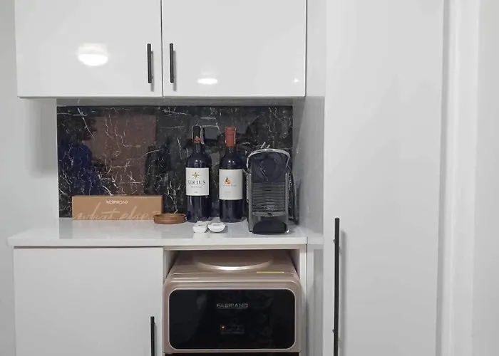 Apartment Grand Residences 2br And 2 Baths In The Heart Of *