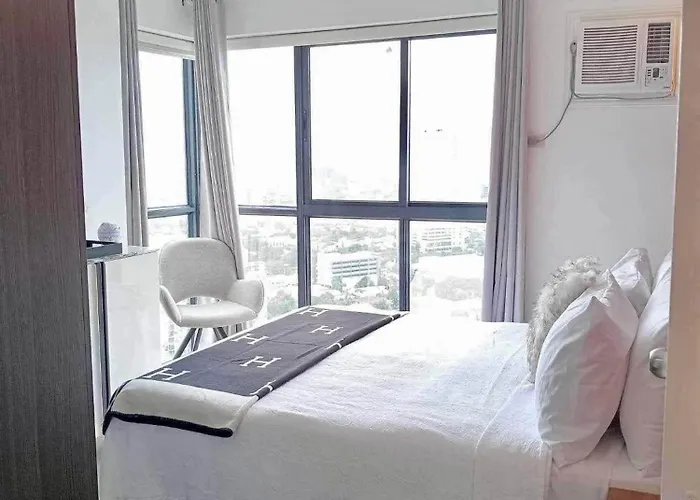 Grand Residences 2br And 2 Baths In The Heart Of Apartment Cebu